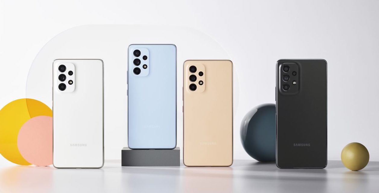 Samsung Galaxy A53 поступил в продажу