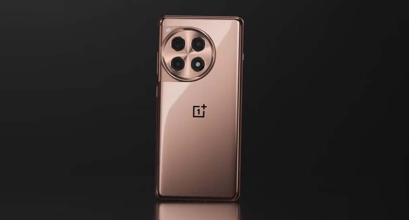 OnePlus Ace 3 получил цвет Mingsha Gold