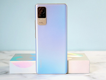 Представлен Xiaomi Civi: идеальный смартфон для любителей селфи