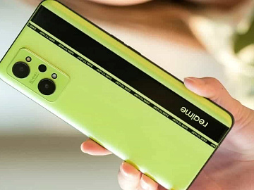 В октябре компания Realme представила новое устройство – GT Neo2.